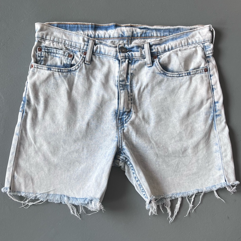 Levi’s Cutoff Shorts